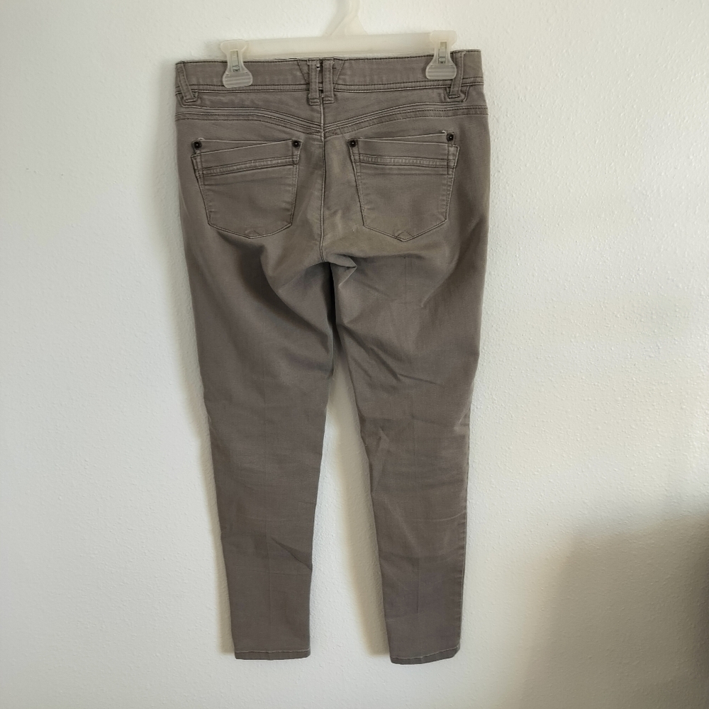 Democracy Gray Ab Solution skinny jeans Size 2 Casual Grunge Edgy - Picture 2 of 7
